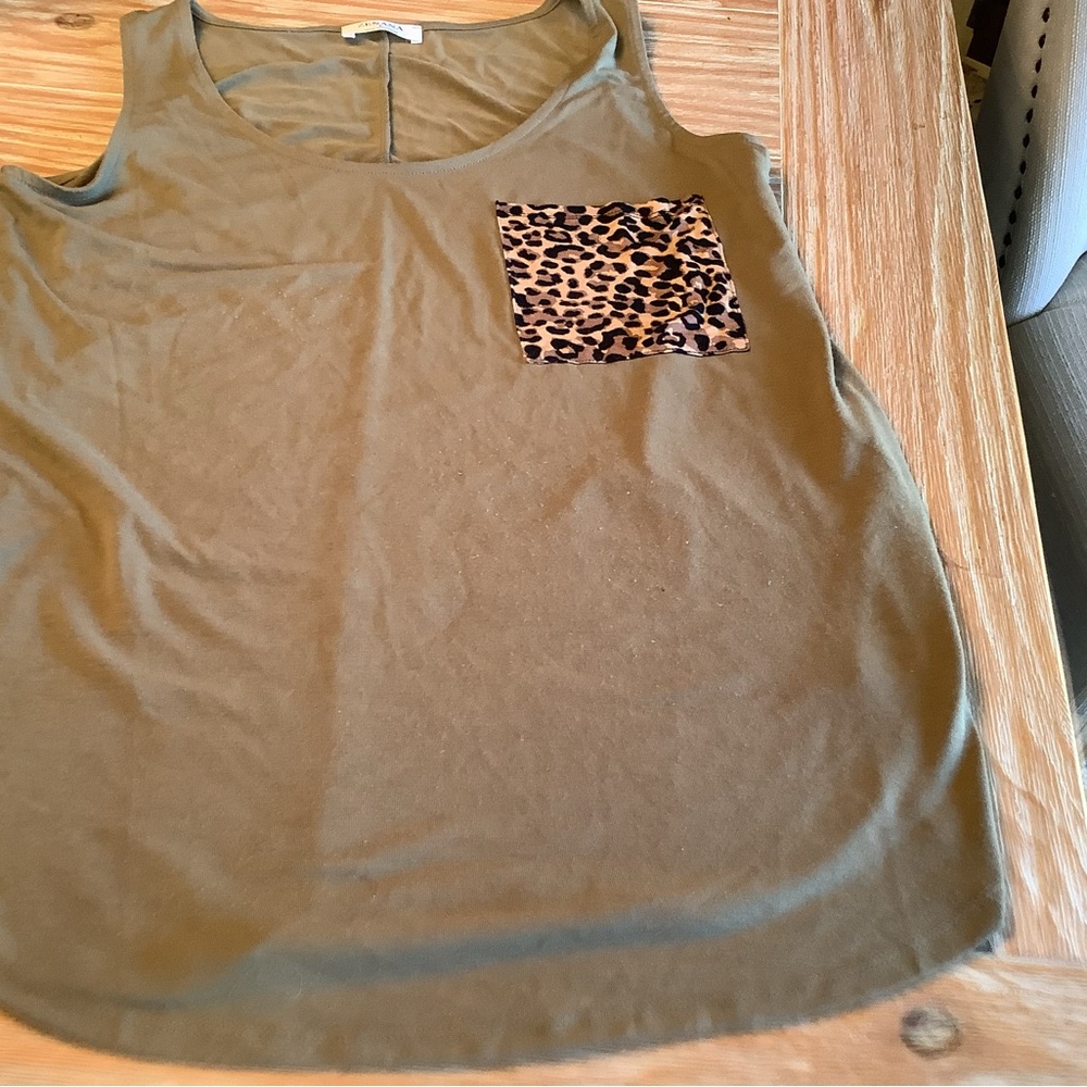 Zenan cute  Olive Tank with Leopard Print Pocket